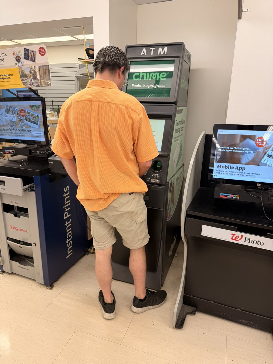 AlphaRomeo460's tweet photo. Fagg tax Friday…

This is what loyalty looks like.  

Step up! https://t.co/ROSHz6oVzW