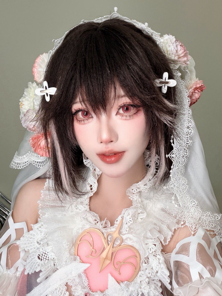 Osten_do's tweet photo. Hi everyone! I’m traveling in the US right now! I’m attending AX2026 and will be at the Punishing: Gray Raven booth for all four days. Looking forward to meeting everyone!
#AnimeExpo #AX2026 #animeexpo2026 
#AXCosplay
#Punishinggrayrave https://t.co/O6fEWMN8tH
