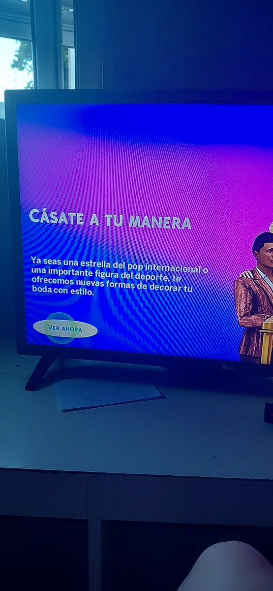 h1tsd1fferent's tweet photo. incluso los sims estan al tanto de la taywedding, ella realmente esta en otro nivel https://t.co/5mGmzBPVEH