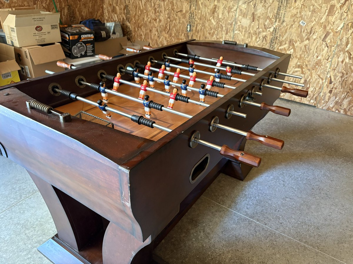 Game9lives's tweet photo. Picked up this foosball table and used Dart board for the 9L ClubHouse. Next up pool table. We know how to get the party jumping!!

#9LGGCLAN https://t.co/o8Fcn7DFJV