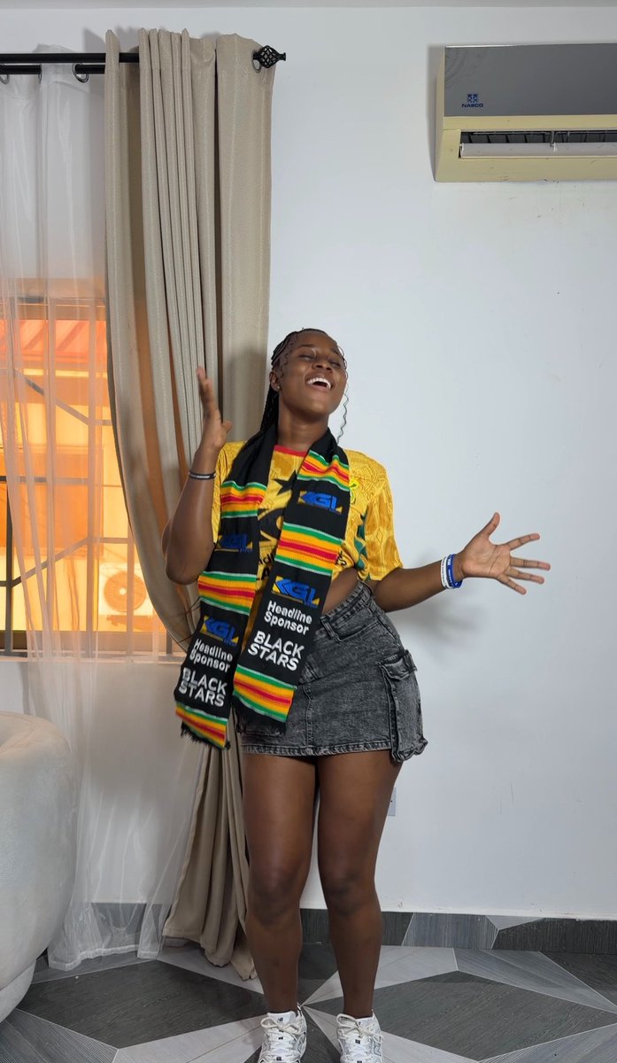 ama_nanie's tweet photo. You saw it here first 
Goal 🔥🔥😂😂 https://t.co/nGPAmYucTU