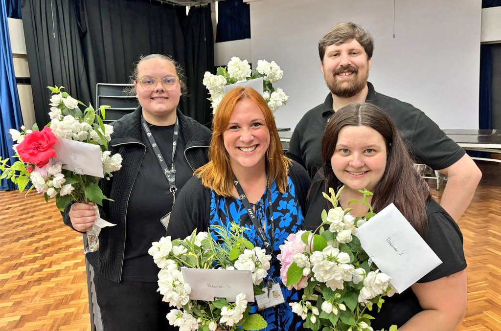 BatleyTrust's tweet photo. Our end of year highs, celebrating Batley Brilliance. Batley Girls' High School enthralled audiences with a dynamic version of 'Matilda'. The matinee was performed to 250 local primary school children &amp; the evening show was a sell out! We are proud of such a talented cast &amp; crew. https://t.co/hmIAPejsQH
