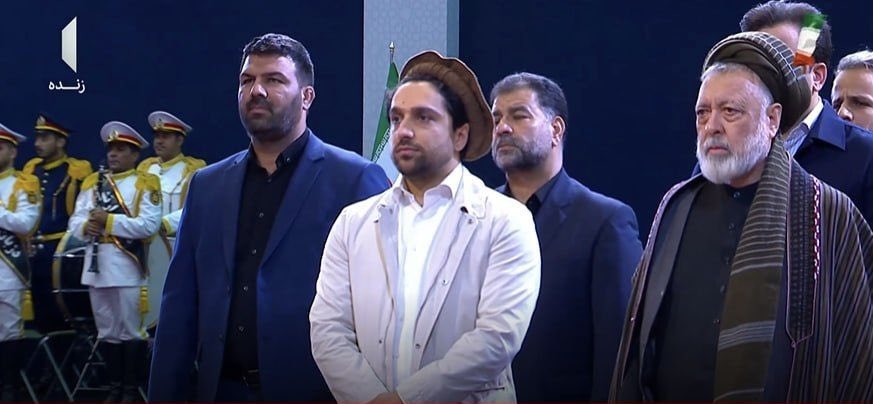hywadmal's tweet photo. افغانستان دټولو فشارونو باوجود خپله خاوره د ایران پرضد استعمال ته پرېنښوده او د ایران حاکمیت او استقلال ته یې درناوی په عمل کې ثابت کړ، دتاریخ په یوه سرنوشت سازه مرحله کې افغانستان د ایران ملا وتړله او اجازه یې ورنکړه چې ملي حاکمیت یې وننګول شي، مګر په ځواب کې ایران په ډیره https://t.co/yRdkPfnyKY