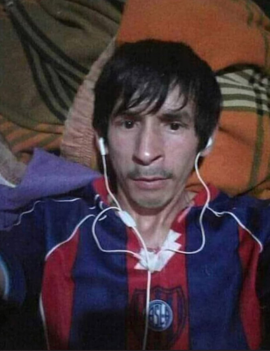maxespindola's tweet photo. @porquetendencia Messi nació con súper poderes.
Messi cuando nació: https://t.co/No0H2sQbKf