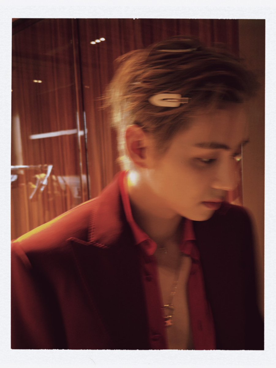 Et320766's tweet photo. I’ll say it for the millionth time:you are incredibly handsome,captivatingly attractive,charmingly enchant,I’m mesmerized by you���🫦🫦🫦🔥🔥🔥🔥❤️‍🔥❤️‍🔥❤️‍🔥❤️‍🔥❤️‍🔥
#TAEHYUNG 
#KimTaehyung https://t.co/qfKlbrENKi