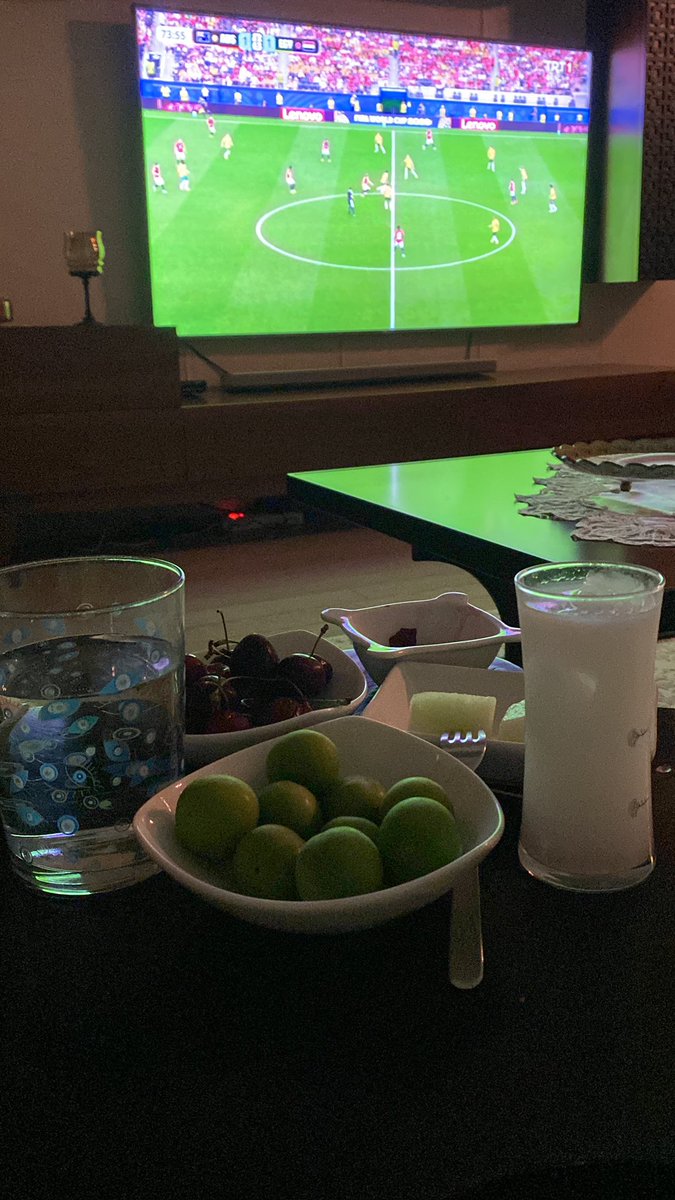 sergentbf's tweet photo. #AusVEgv  #FifaDünyaKupası 😉🙋🏻‍♂️ https://t.co/uvt0wWUu7W