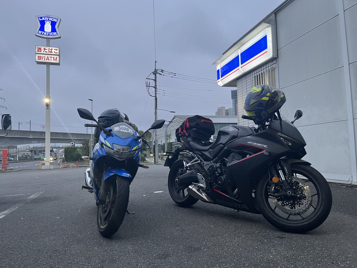 tatami_tea's tweet photo. 千葉→鈴鹿
行くぜ！！＃鈴鹿８耐 https://t.co/G3N5WUPSnx