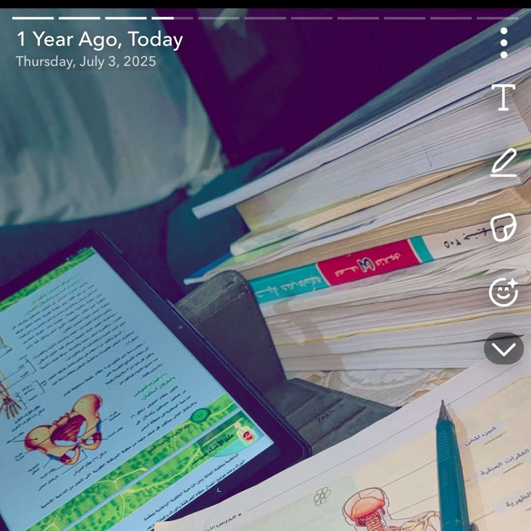 uoorrr's tweet photo. انتو عايزين مني ايه https://t.co/FdJH98BfQP