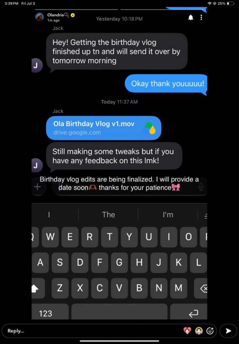 rach_6977's tweet photo. BDAY VLOG COMING SOON!!!! https://t.co/kisSHGfj2J