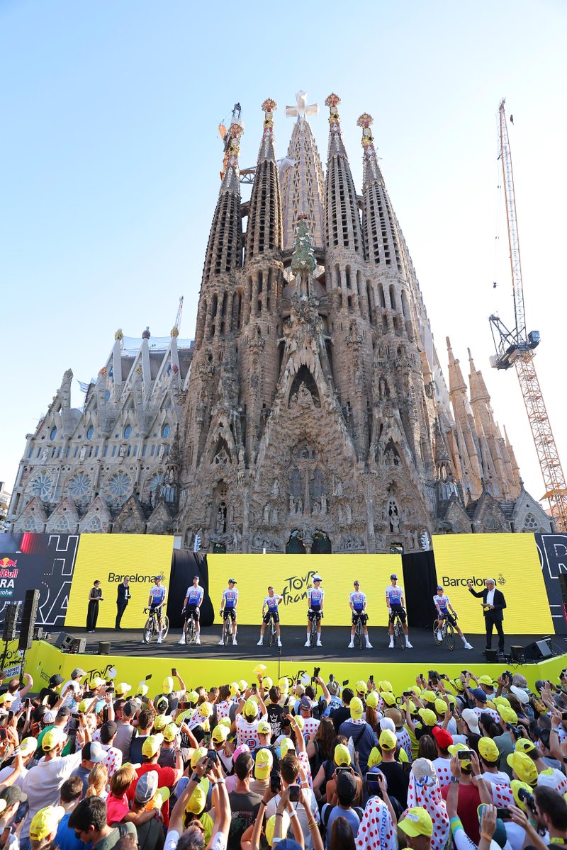 BiciGoga's tweet photo. Mañana arranca el #TDF2026ᴿᴾ 
10:00am 🇨🇴
CRE ⏱️Barcelona 19.6km
@CaracolTV Caracol HD @Ditu_Tv  y en línea
https://t.co/ZF3YUf9l28
📸©️A.S.O/Morgan Bove https://t.co/y352sKEzk0