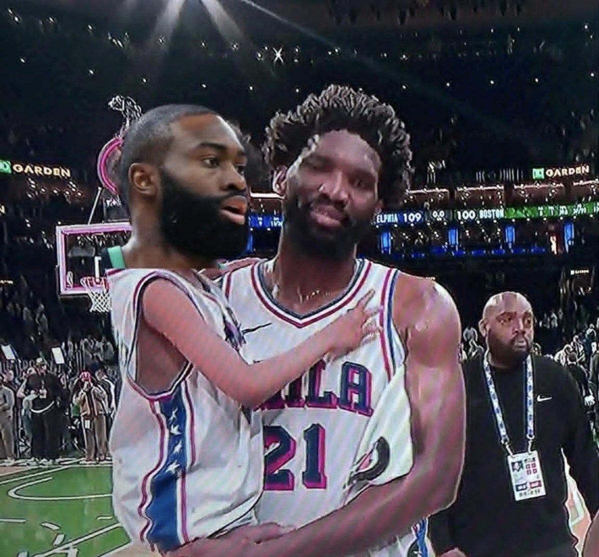 GeraldWebb's tweet photo. In the future I’m going to tell people this was Bron and Bronnie. https://t.co/1PjJMXXjcV