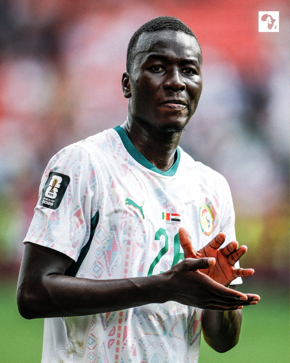 ActuFootAfrique's tweet photo. Pape Gueye fait bouger les choses pour son pays. 🇸🇳✊🏿

Leader. https://t.co/mFbO1DGXJn