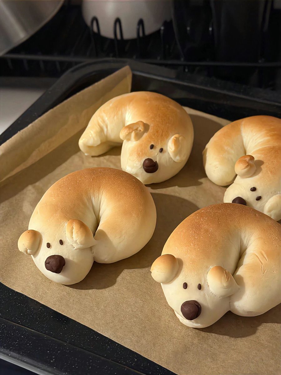 l4venderbloom's tweet photo. Animal Shaped Bread 😍🥹 https://t.co/6nRHZde7T4