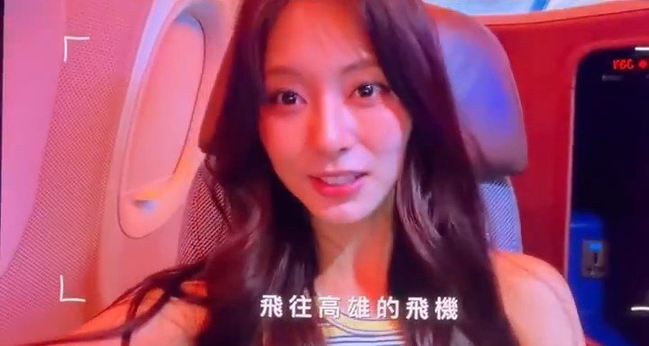 mitzu2537_'s tweet photo. she's so pretty 😫 https://t.co/GIZpt3V3gB