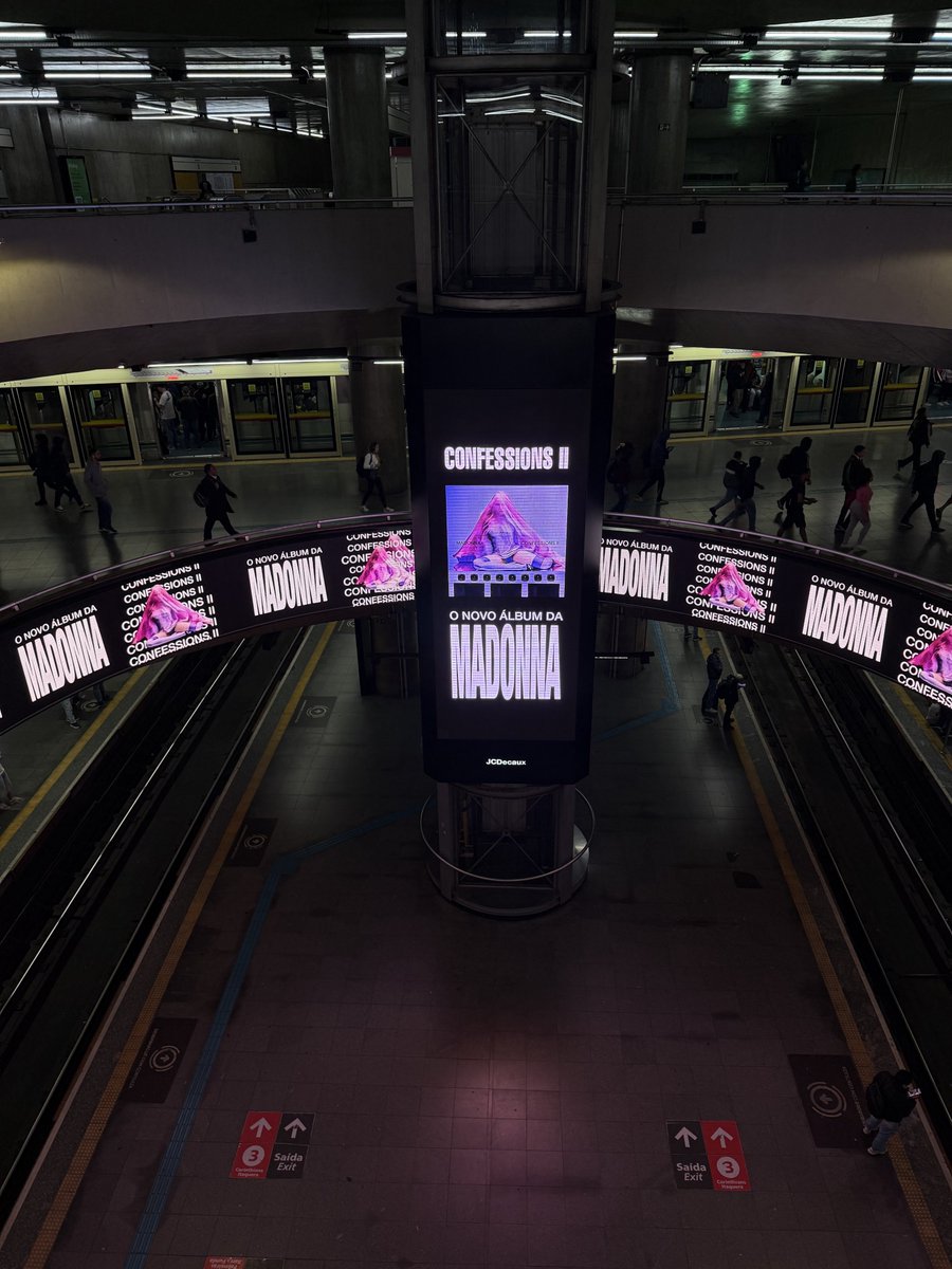 imperioMadonna_'s tweet photo. CONFESSIONS NO BRASIL? 

Estamos emocionados por aqui! O metrô da Sé, em São Paulo, está divulgando a nova era de CONFESSIONS 2 e, claro, já estamos surtando de felicidade

Será que é um sinal de que vem coisa grande por aí?
#confessions #confessionsbrasil #madonna https://t.co/7c67ONcgta