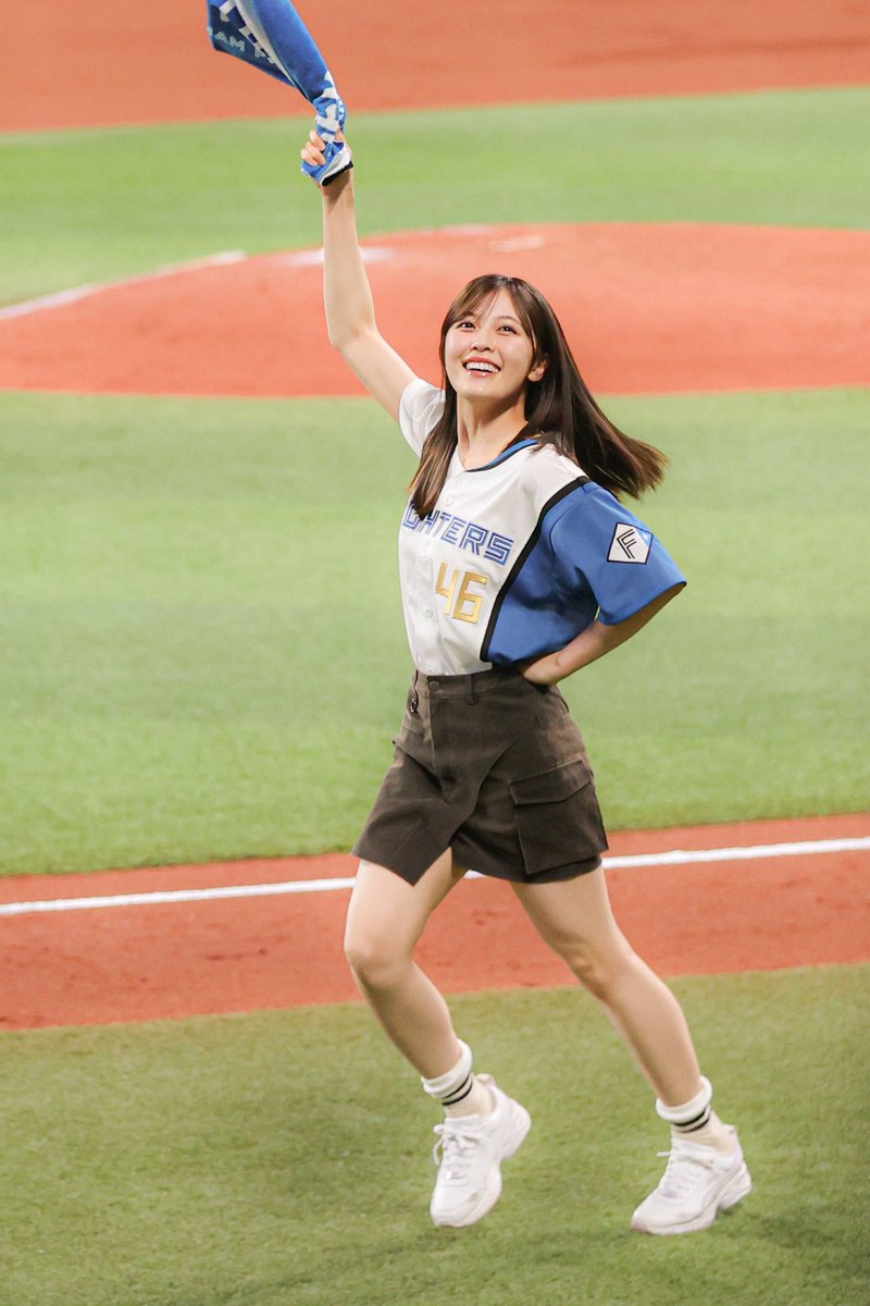 hallostapla's tweet photo. 最後の写真の手がなまら可愛い。
ペンギンみたい。
#乃木坂46
#乃木坂野球部
#柴田柚菜 https://t.co/OefrU2AwpH