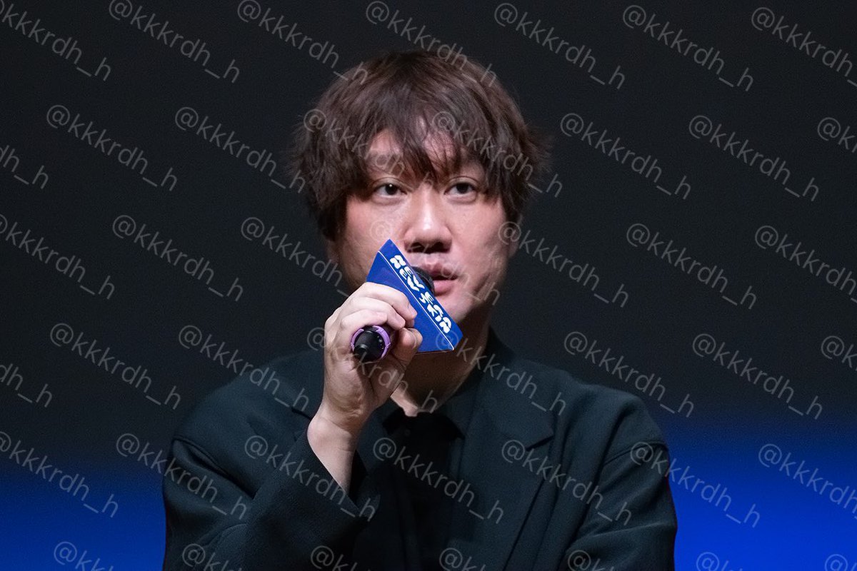 kkkrdh_h's tweet photo. 「10年、20年後にはテクノロジーとしては古く感じられるかもしれないけど、今を記録して残したい」

監督のこの言葉が印象に残ってる。

#近藤亮太 監督 #콘도료타 감독
#重岡大毅 #시게오카다이키
#Bifan #5秒で完全犯罪を生成する方法　#5초만에완전범죄를성공하는방법 https://t.co/qxdJIQJWY1