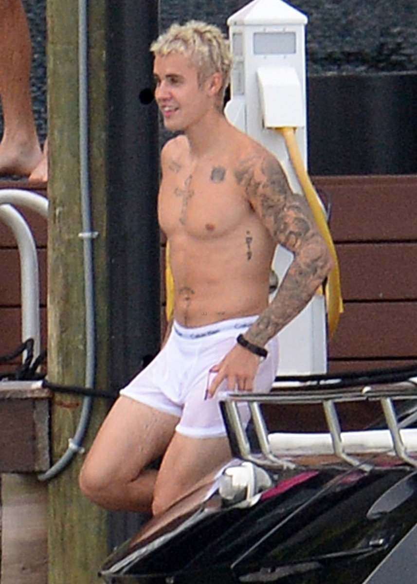 bieberishung's tweet photo. Hailey is the luckiest girl in the world https://t.co/De6kYC7IDP