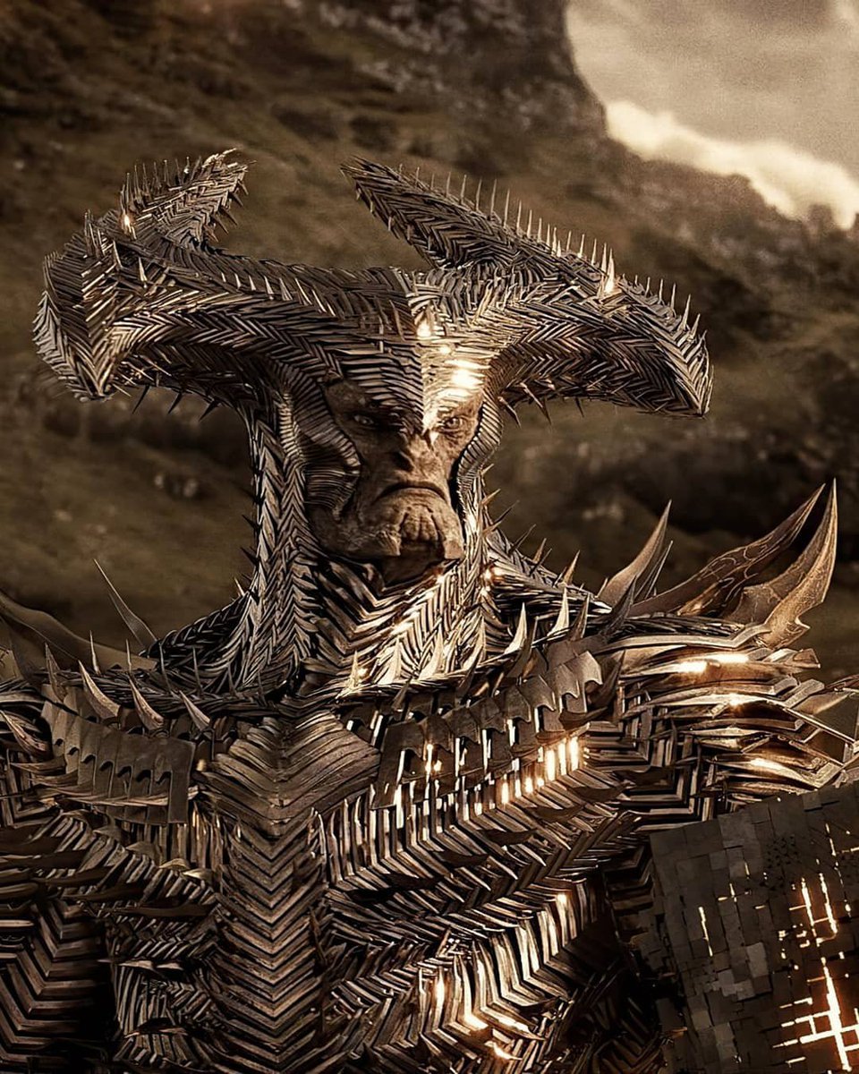 TRLLStrksAgain's tweet photo. @Thewalk95942799 @FateLicenc40417 @JamesGunn Steppenwolf es un Nuevo Dios que esta luchando por destruir el planeta y todas las vidas en el y abriendo la puerta para que Apokolips invadiera la tierra, Krem era un criminal que Kara al final derrotó fácilmente y ya había acabado con toda su banda y solo quedaba él. https://t.co/0wNHeSyxgR