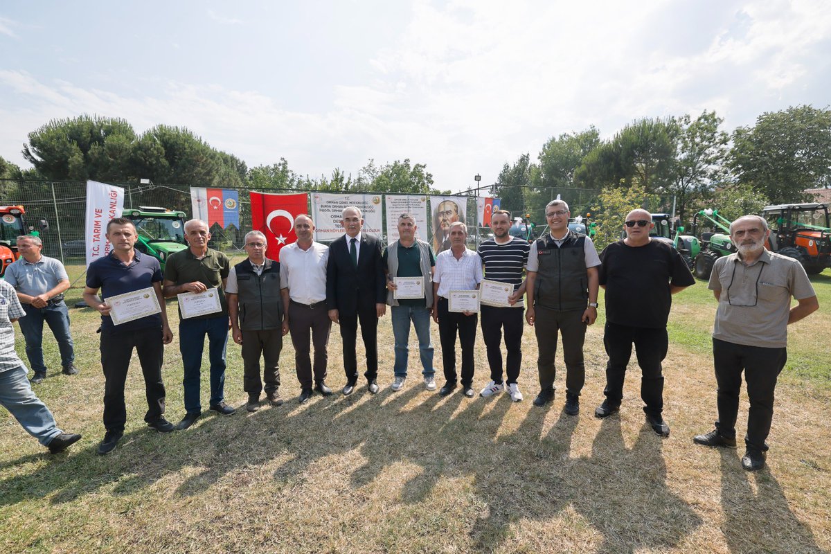 bursaobm's tweet photo. Orman Genel Müdürümüz Sayın Bekir Karacabey, İnegöl'de düzenlenen ORKÖY Destekleme Teslim Töreni'ne katıldı.
2026 yılı ORKÖY çalışmaları kapsamında İnegöl ve Yenişehir İlçelerinde 38 orman köyüne toplam 17 milyon TL destek sağlandı.

🔗 https://t.co/4YYDTxgVs7 https://t.co/fG5rFNLVC0