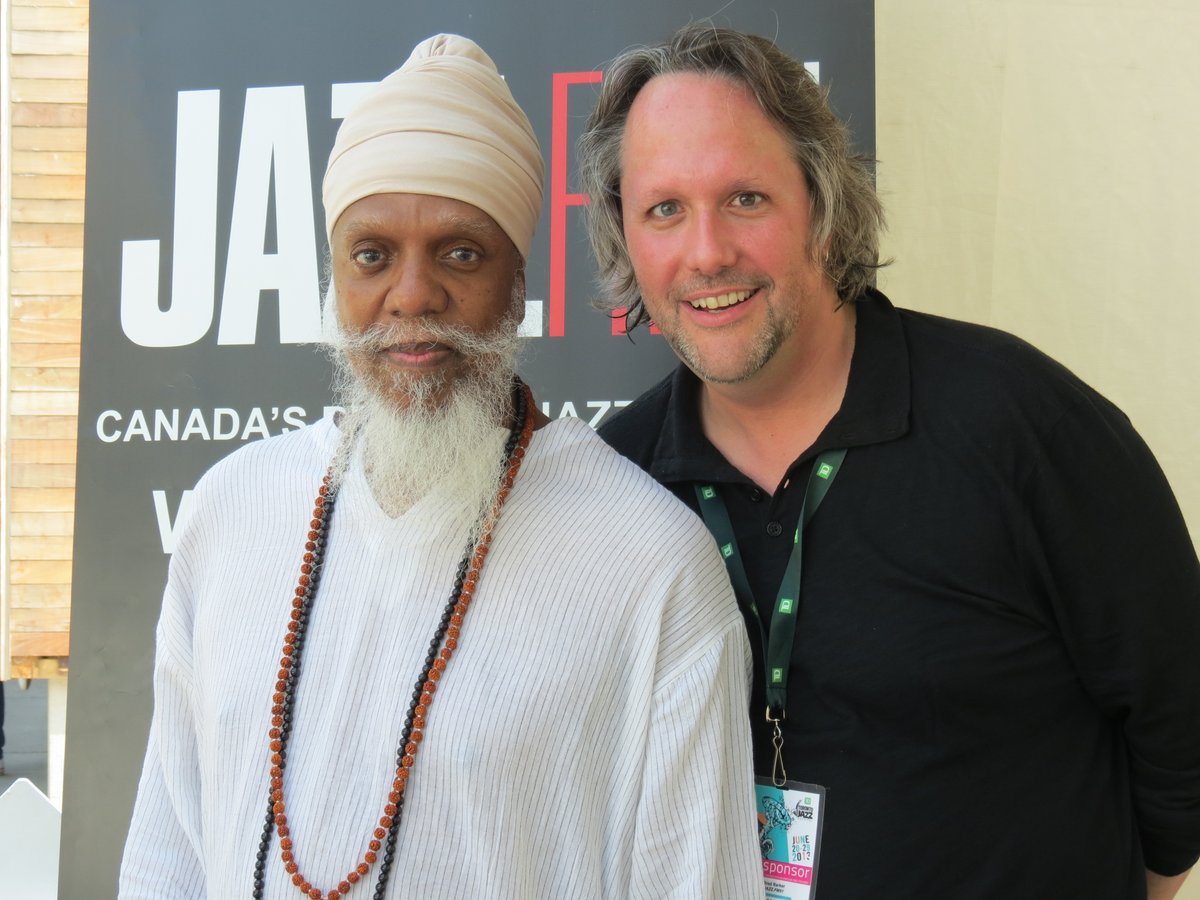 JAZZFM91's tweet photo. "Play what you know, and play what you feel, and you’ll be happier."
Celebrating 84 years of #DrLonnieSmith, #born on this day in 1942! A 2017 NEA Jazz Master and one of the greatest jazz organists. Here's a #throwback of his visit at our studios alongside Brad Barker! #Birthday https://t.co/Ay1Jl3OrTe