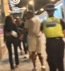 InhumanSchafe's tweet photo. The worst part is an officer did go after the people who assaulted the man being charged, no attempt at arrest, just a brief conversation. https://t.co/iDZMfJ6jJg