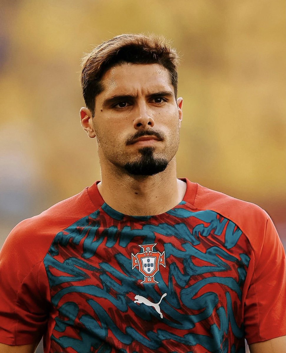 pedrogva6's tweet photo. 🚨 BREAKING: 𝗣𝗲𝗱𝗿𝗼 𝗡𝗲𝘁𝗼 are in the options of Liverpool. #LFC https://t.co/dqBcHKvfZe