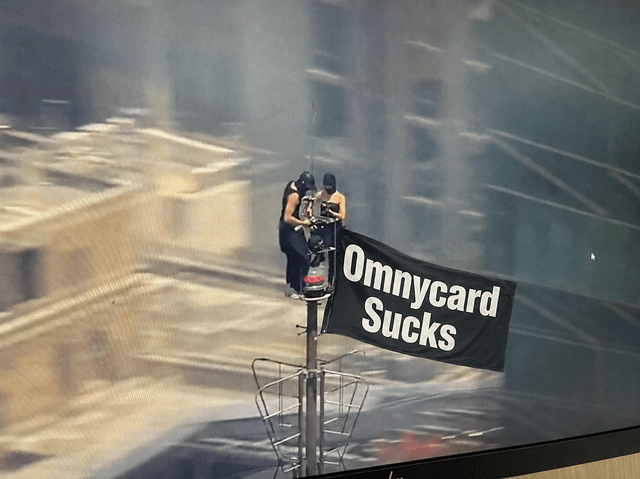 CRiot4334's tweet photo. #nycproblems https://t.co/ahV63qquSR