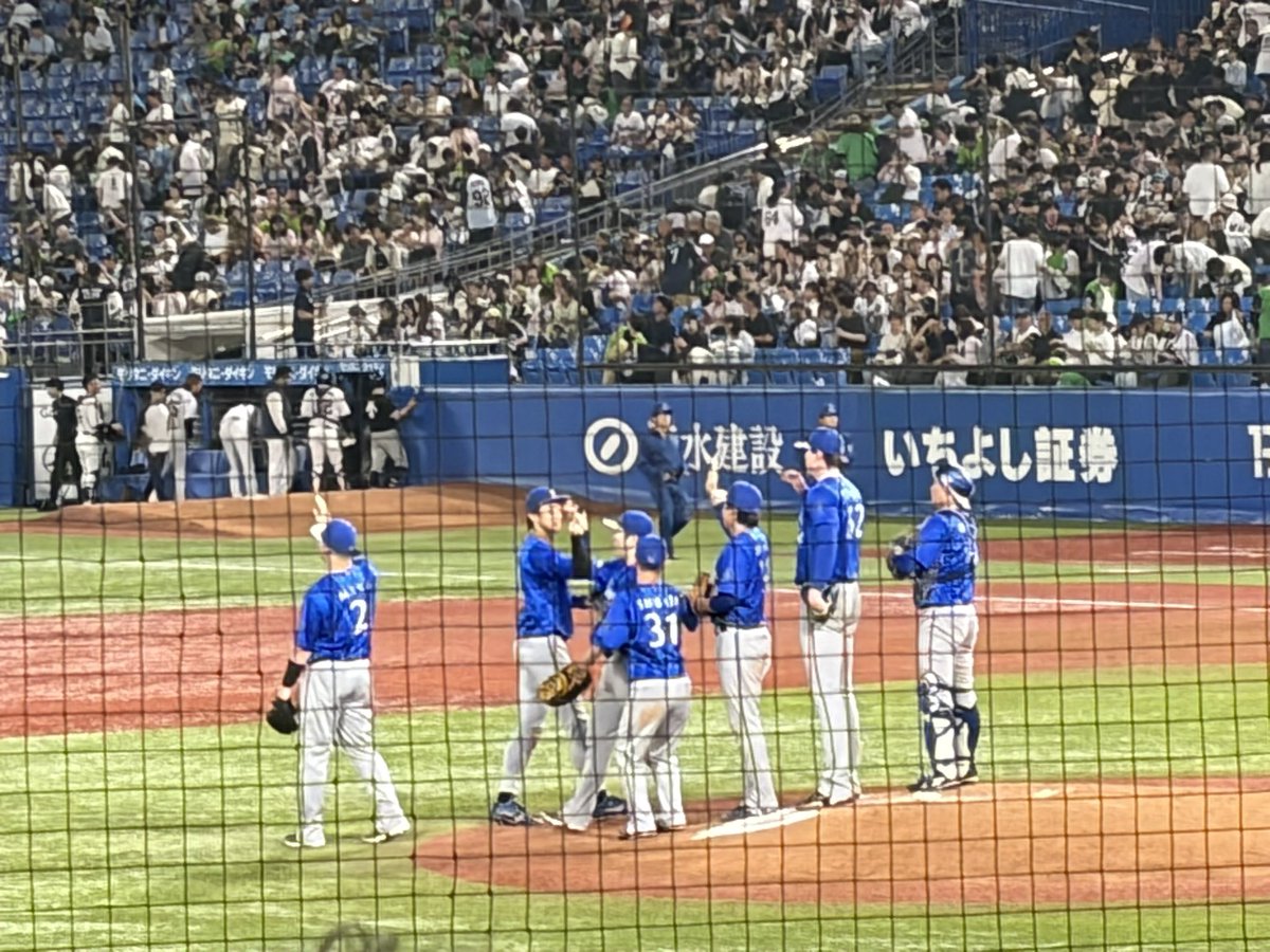 h16_hiro's tweet photo. よっしゃー今日は勝った　#baystars https://t.co/9lWEUVymq3