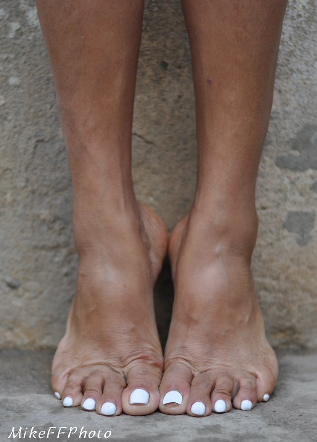 MikeFFPhoto's tweet photo. RETWEET..... 🔥

#SEXYFEET

#footfetish 

model: Linda https://t.co/stPnJgFAVr