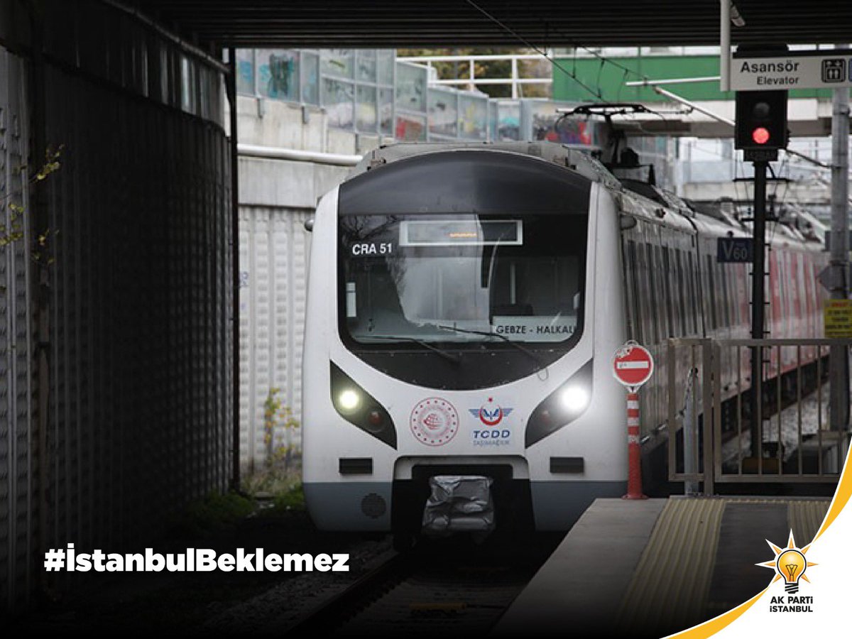 erkanyildirim76's tweet photo. Avrasya Tüneli, bu şehirde zamanın kıymetli olduğunu her geçişte hatırlatıyor. #İstanbulBeklemez https://t.co/3TDhmNIFFz
