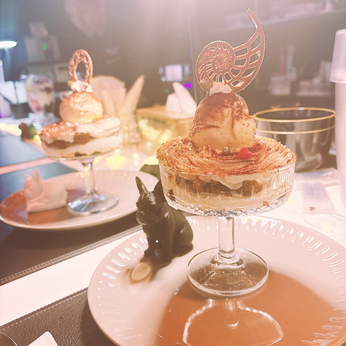 miniara4's tweet photo. 寺西で予約したお店に

私は寺西。という振る舞いで行きました🤪

無事に美味しいパフェを食べれました♡
22時過ぎにパフェ🍨とは、非常に背徳感♡ https://t.co/QPv01Gm80f