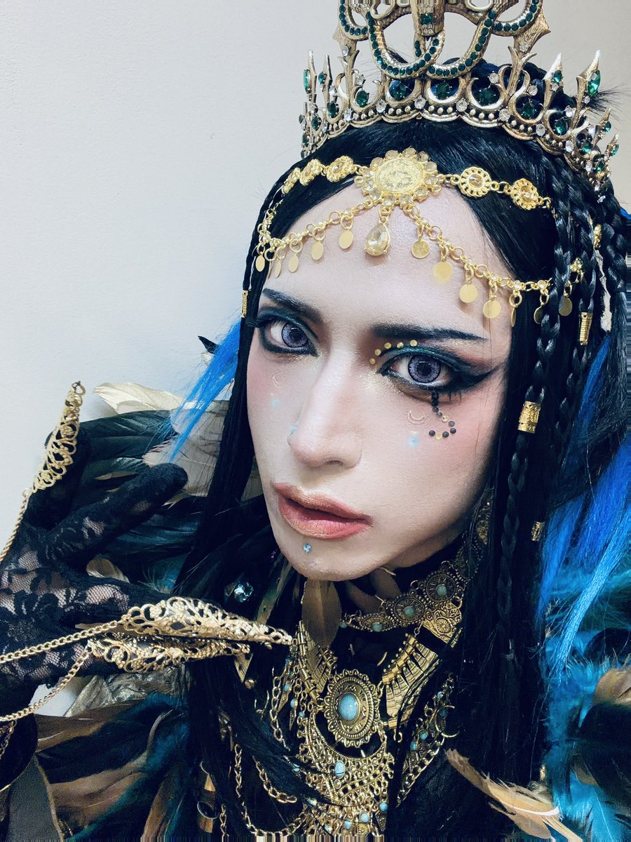 Ryoga_britannia's tweet photo. Spotify O-WEST、心からありがとうございました。

幸せをありがとう。

心からありがとう。

皆様のおかげで、RAZORで10回目の誕生日を迎えることが出来ました。

感謝しかないです。

O-WEST、素晴らしい景色。

とっても楽しかった。

そして約12時間後にはもうクラブチッタでBANDMENZのライブじゃねーか。

とんでもない流れだ。

このまま明日へなだれ込もう。

ひとまずは7月3日、本当にありがとうございました。

1 エアレンデル
2 UNION
3 BAD EVIDENCE
4 SAMURAIソードMAN
5 ADEPT
6 邪崩
7 彼女はクレオパトラ
8 さよなら
9 nothing here
10 HUMAN ANALOGY
11 To PROCEED
12 BOMBER
13 埋葬
14 敬愛なる君へ
15 虚構ノ黙示録
16 MAD INVISIBLE
17 Labyrinth
18 DAMIAN FLY
19 ADAMZ
20 マーケティング
