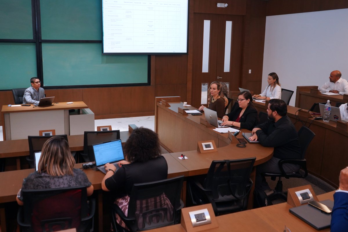 uees_ec's tweet photo. Las alianzas que trascienden fronteras impulsan una educación de clase mundial. 🌍

Recibimos la visita de la delegación de la Universidad Simón Bolívar (@unisimon) de Barranquilla y Cúcuta, Colombia 🇨🇴, quienes compartieron un espacio de diálogo con las facultades de Ingeniería, Emprendimiento, Estudios Internacionales y @PostgradoUEES, fortaleciendo vínculos académicos y abriendo nuevas oportunidades de cooperación e investigación. 🔝