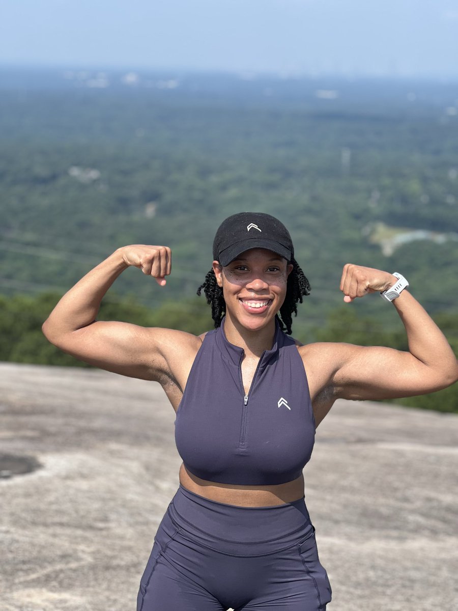 NekieNek__'s tweet photo. I used my free will to hike Stone Mountain this morning! 😅 https://t.co/sr1gi5QsJx