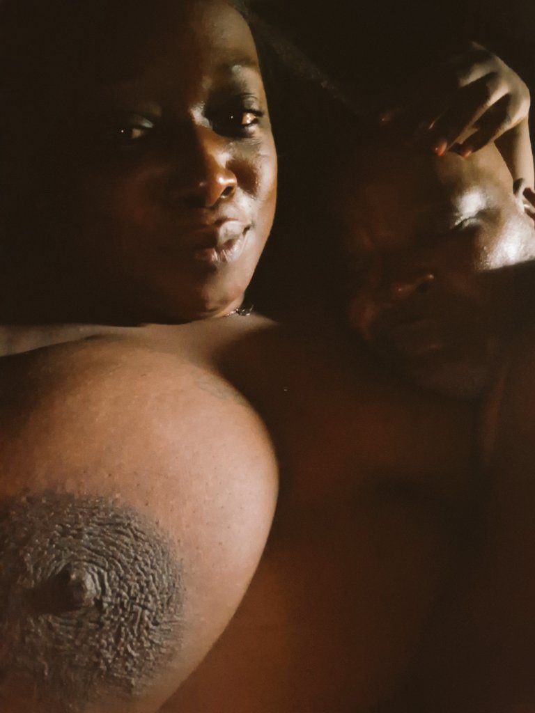 chantellylayne's tweet photo. Just call me NYQUIL pussy!!. I stay puttin him to sleep 🤣💪🏾🤏🏾💦...I seriously gotta pee but he got me LOCKED DOWN at the moment.🤣 https://t.co/AO9eZ0T7j9