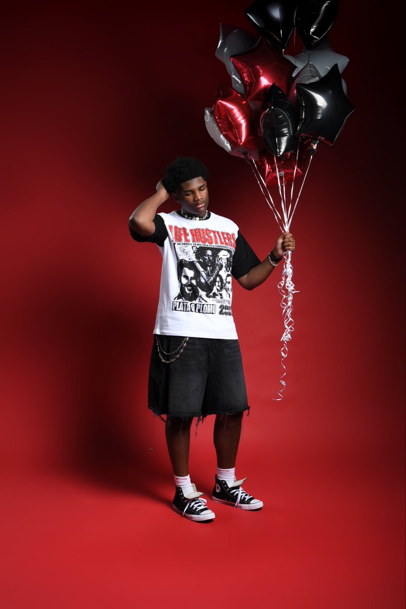keldanjacksonn's tweet photo. balloons on my page 🎈#hbdtome https://t.co/zXEIaPWMkk