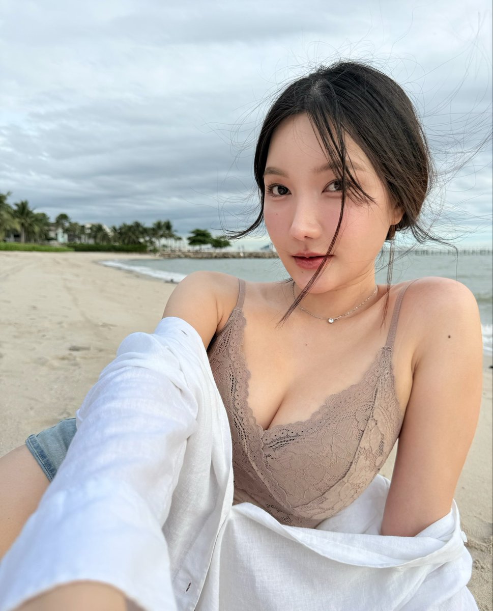 BanNa31103's tweet photo. https://t.co/JQj0LcCNId