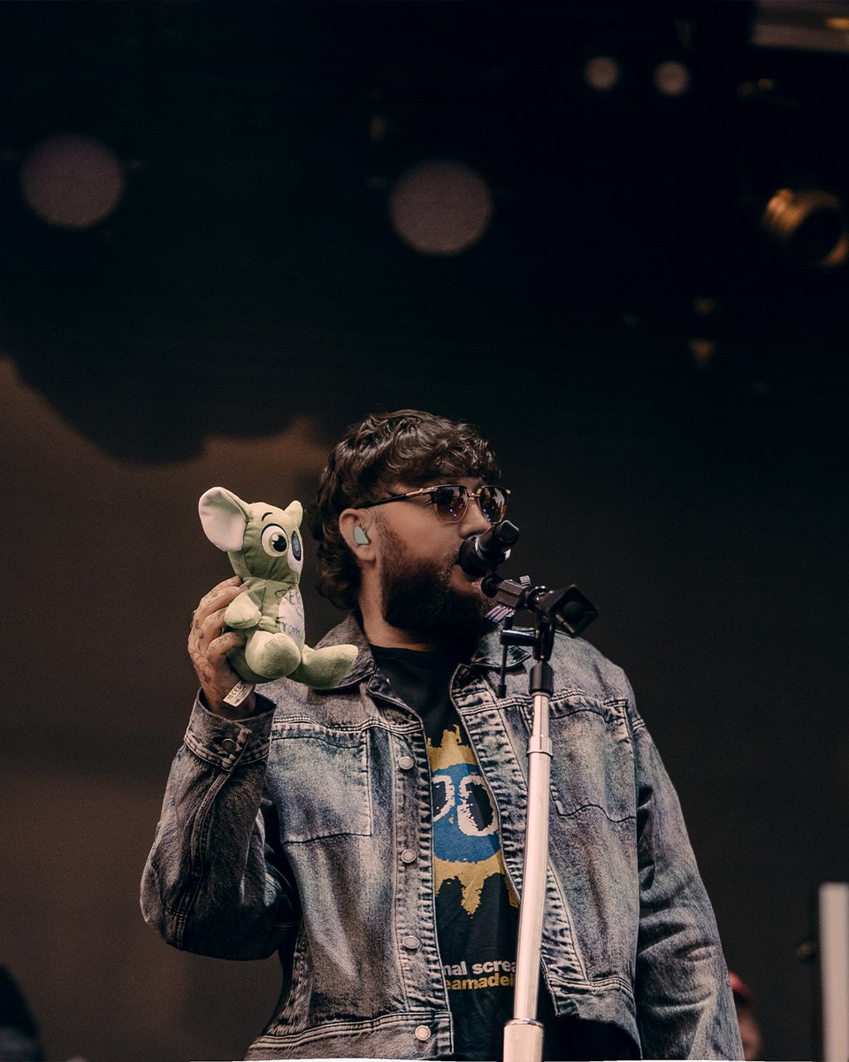 jamesdailybr's tweet photo. JAMES ARTHUR | TONIGHT

Scarborough Open Air Theatre, UK
July 3rd • Gates: 6 PM BST

Full coverage on stories.
#jamesarthur https://t.co/tlu4b9j0ot