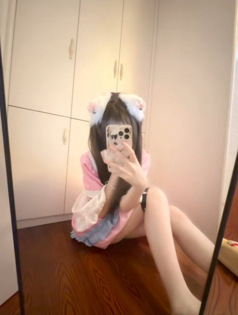 nmysjx007's tweet photo. 人和人相处不就是想要那份特殊吗 对谁都很好却没有对我最好就不要和我有关系了 https://t.co/uJNiKfibq1