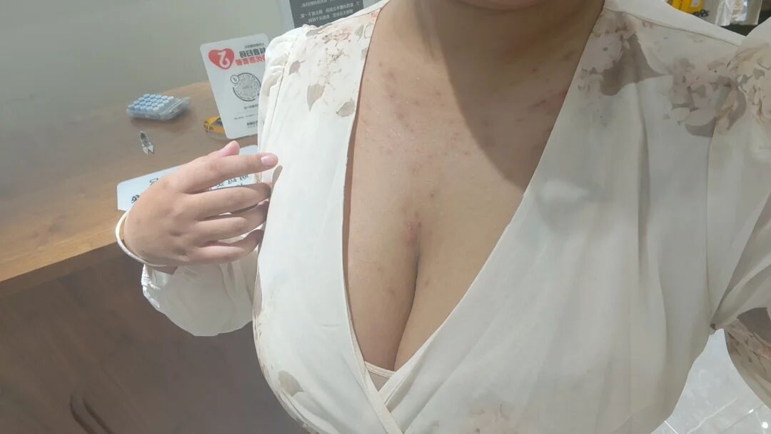 Amazon23s's tweet photo. 小小展示一下咯 #BBW #巨乳 https://t.co/BiiMk8cudV