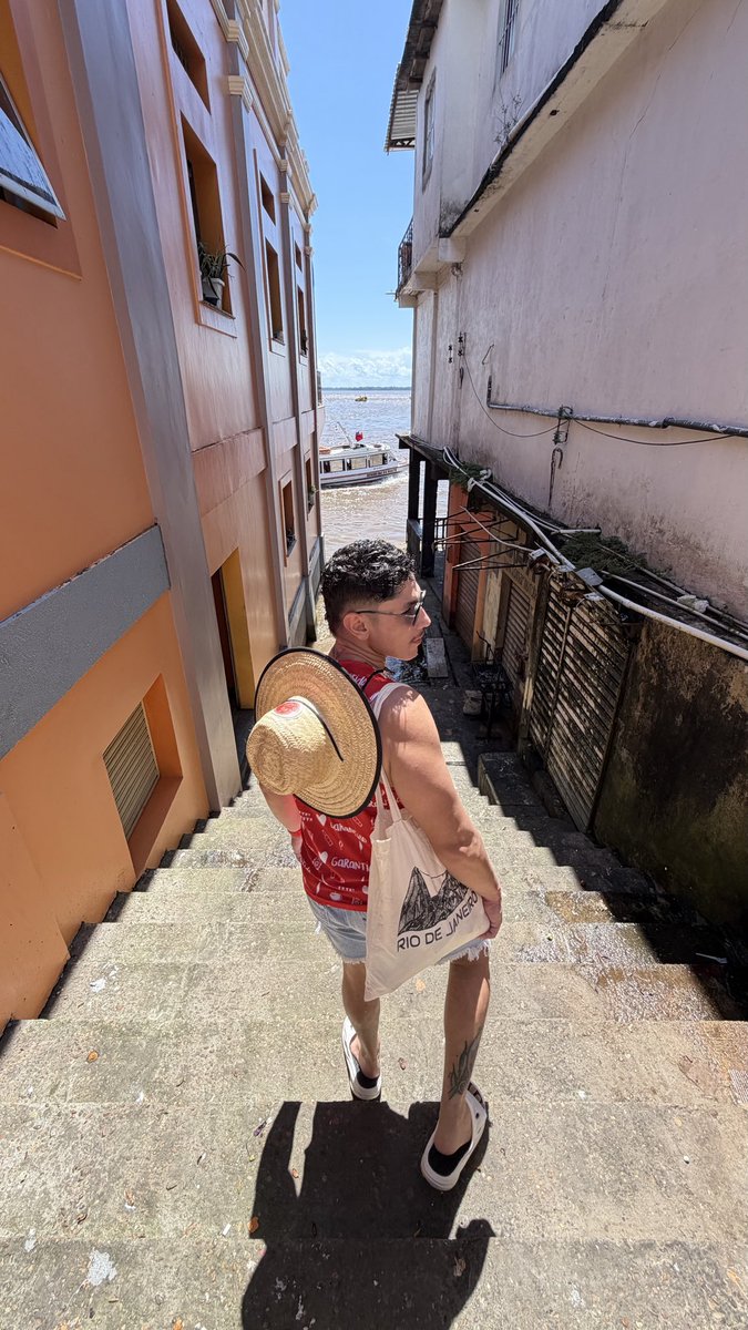 jdavidbordain's tweet photo. Sobre o mês do festival de Parintins ❤️🐮🥁
Garantido, meu grande amor 🐮 #boigarantido #parintins https://t.co/ZYi4vq2TOC