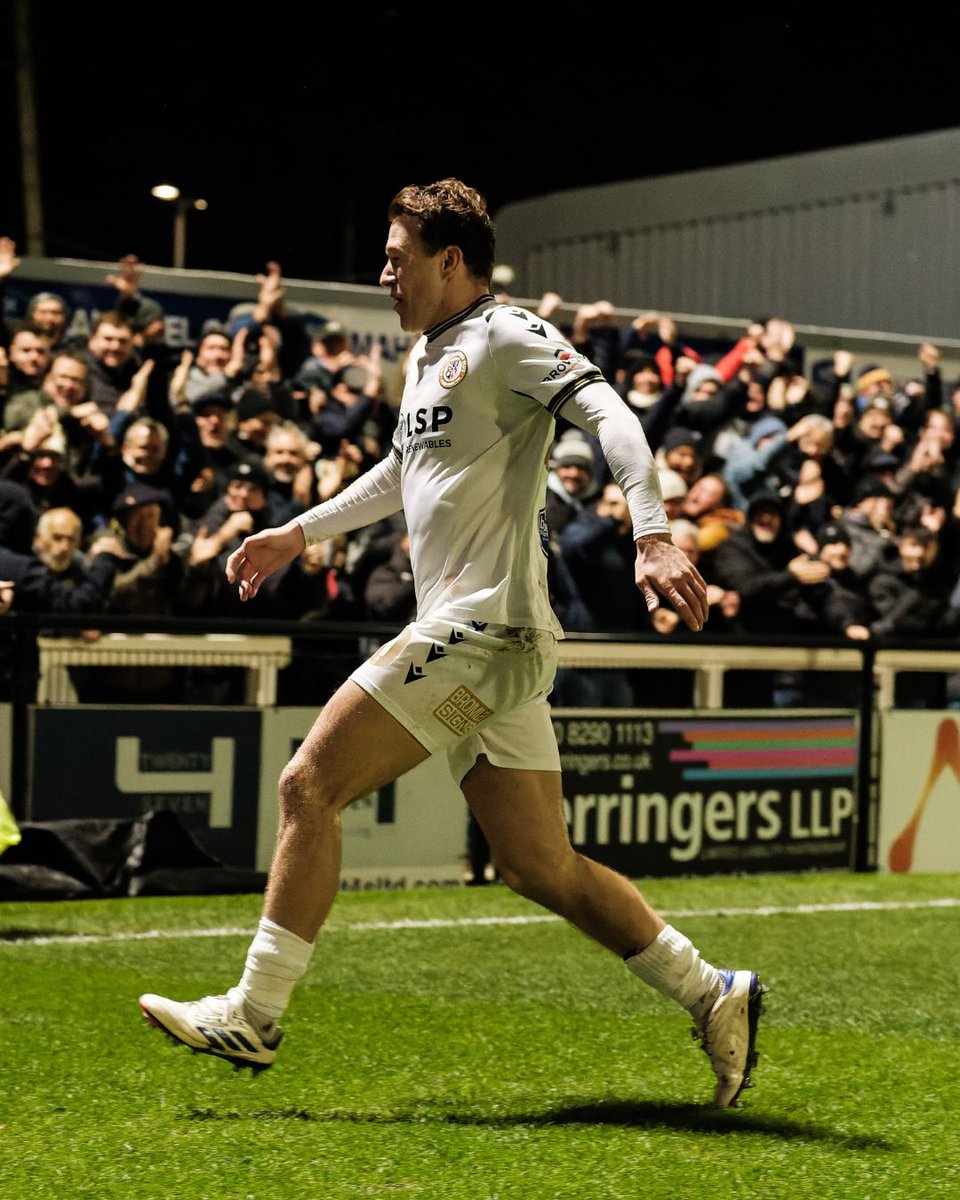bromleyfc's tweet photo. Despite negotiating a new contract for Jude Arthurs at the conclusion of the 2025/26 season, the midfielder has decided to move to pastures new.

We thank Jude for his efforts over the years and he leaves with our very best wishes for the future 🤝