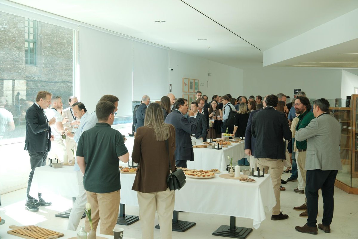 FundacionInade's tweet photo. La cultura del riesgo avanza. El reto es transformarla en estructuras que protejan a las empresas cuando los riesgos se producen.

Esa fue una de las principales conclusiones de la primera edición de #RISKGALICIA. 

Descubre cómo transcurrió la jornada 👇
https://t.co/QekKAlnGmz https://t.co/npPALsJTkY