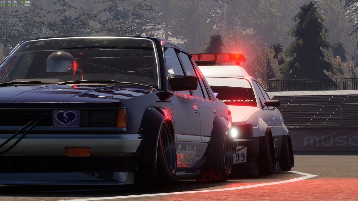 riyuma_RYM's tweet photo. なんか同じくらい違反してそうなパトカーに 停められたんだけど😭
僕のカリーナｧ…
#carx https://t.co/kVTZjeLO4H