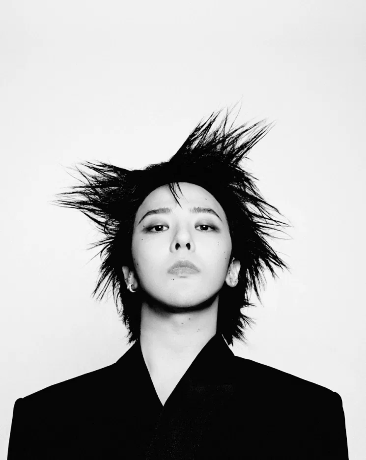 pannchoa's tweet photo. G-Dragon becomes the ambassador for UNESCO World Heritage Committee 
https://t.co/5gH9Mb21e6 https://t.co/2EISX5SVVc