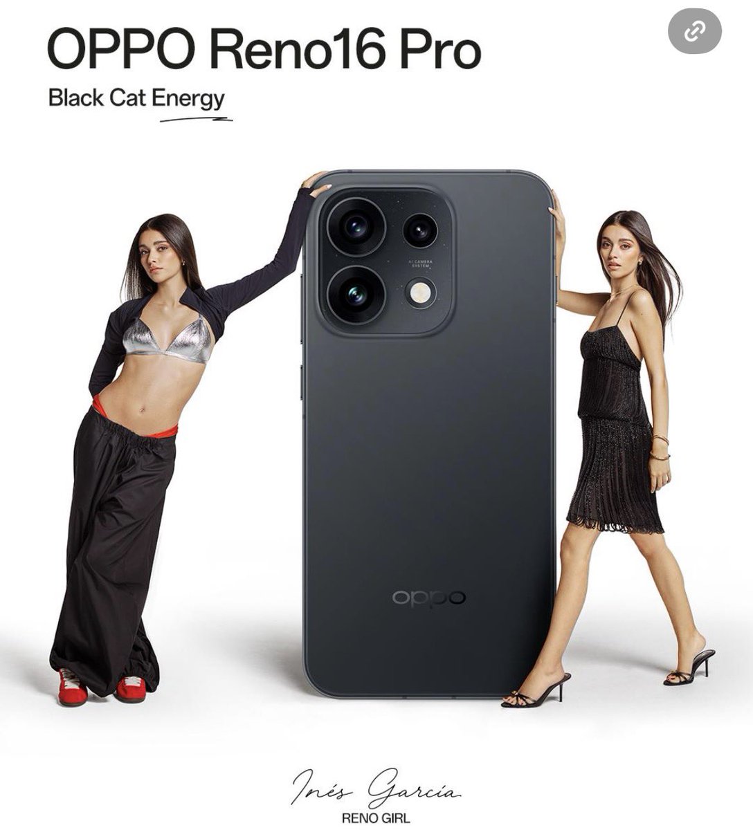 Diegocalle_15's tweet photo. Está pichona es imagen de “Oppo” y va todo el día con su IPhone https://t.co/CYT3Ztklgv
