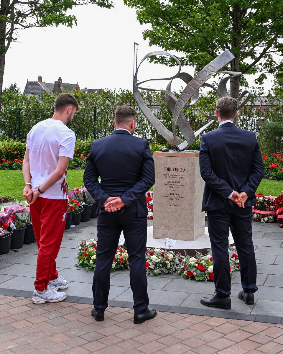 LFC's tweet photo. ❤️