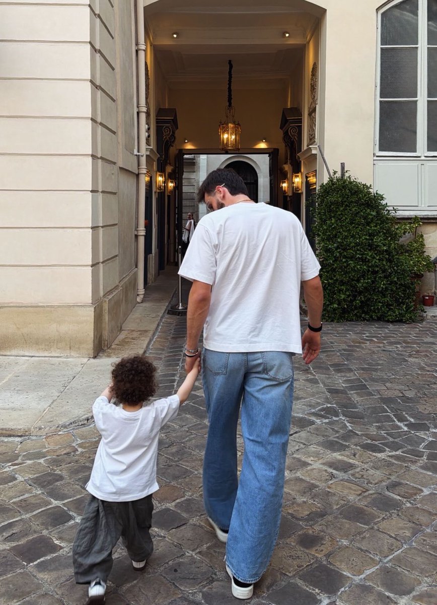 MichealOlise___'s tweet photo. Family❤️ https://t.co/i4Ax63SITK