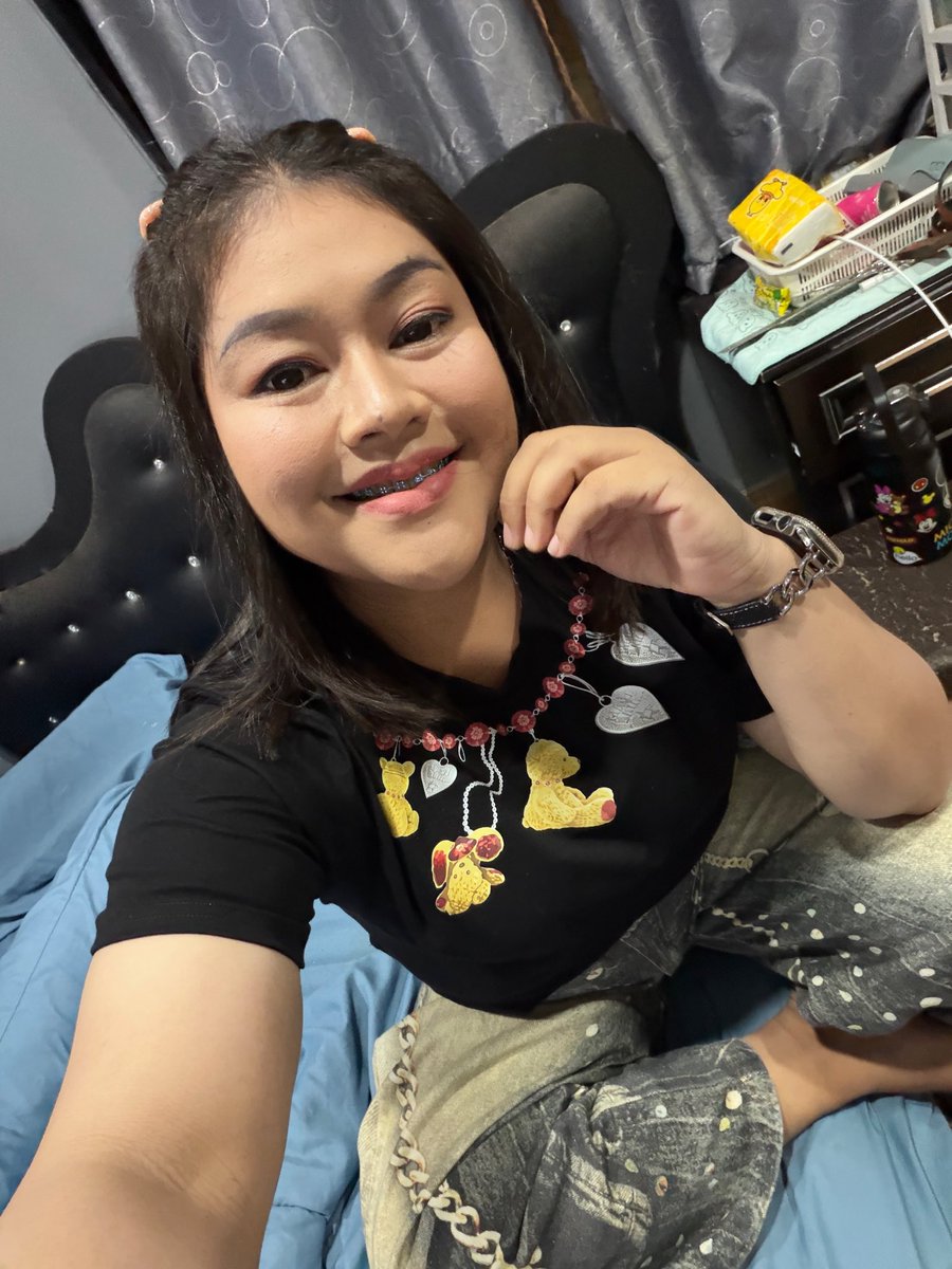 มู๋น้อย tweet media